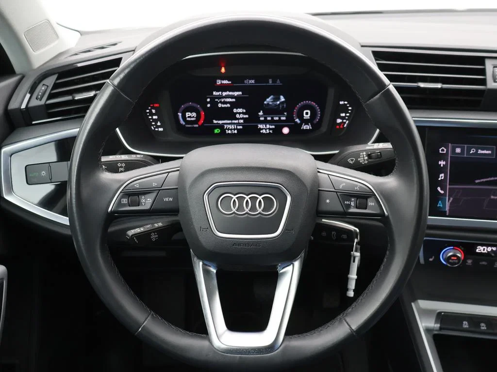 Audi-Q3-image-18