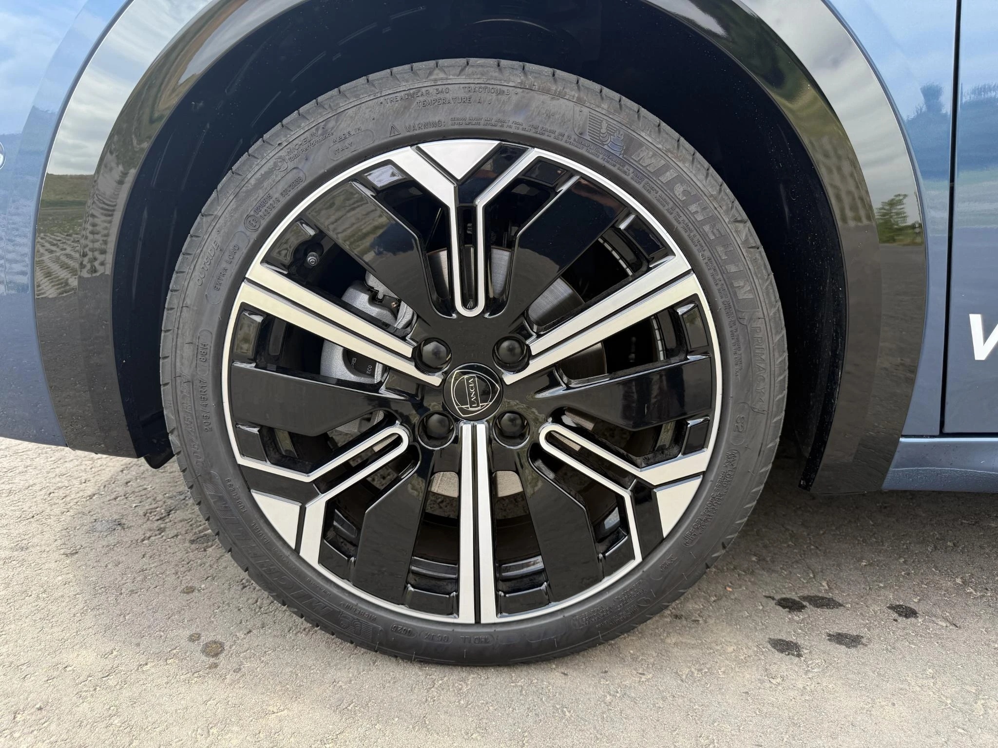 Lancia Ypsilon 54 kWh