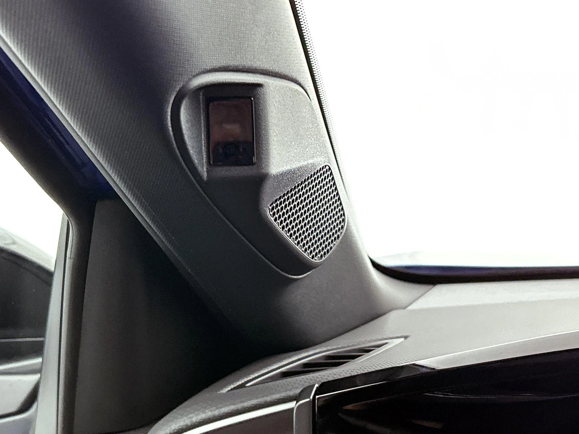 Opel-Mokka-image-15