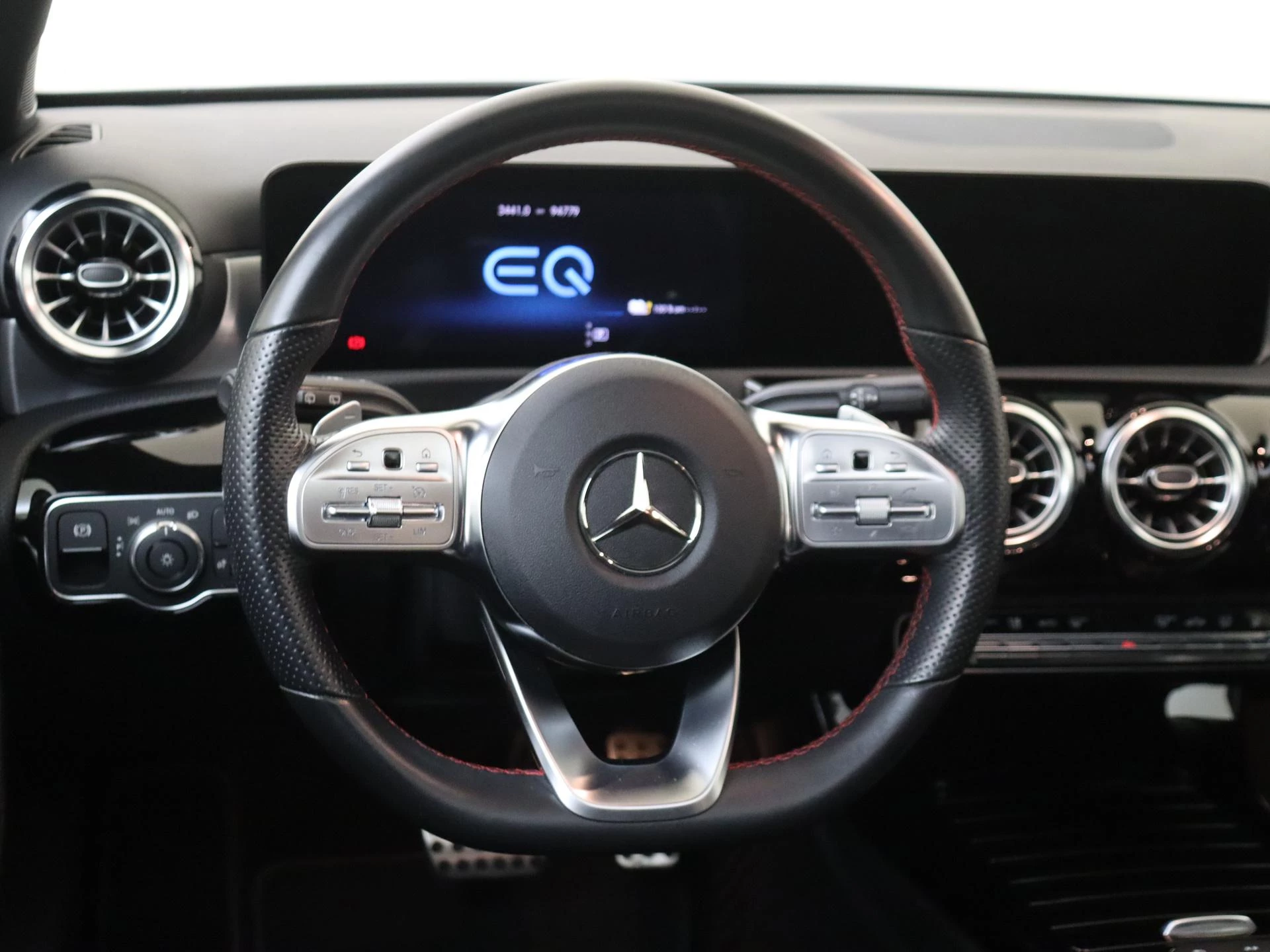 Mercedes-Benz A-Klasse 250 e Business Solution AMG Limited