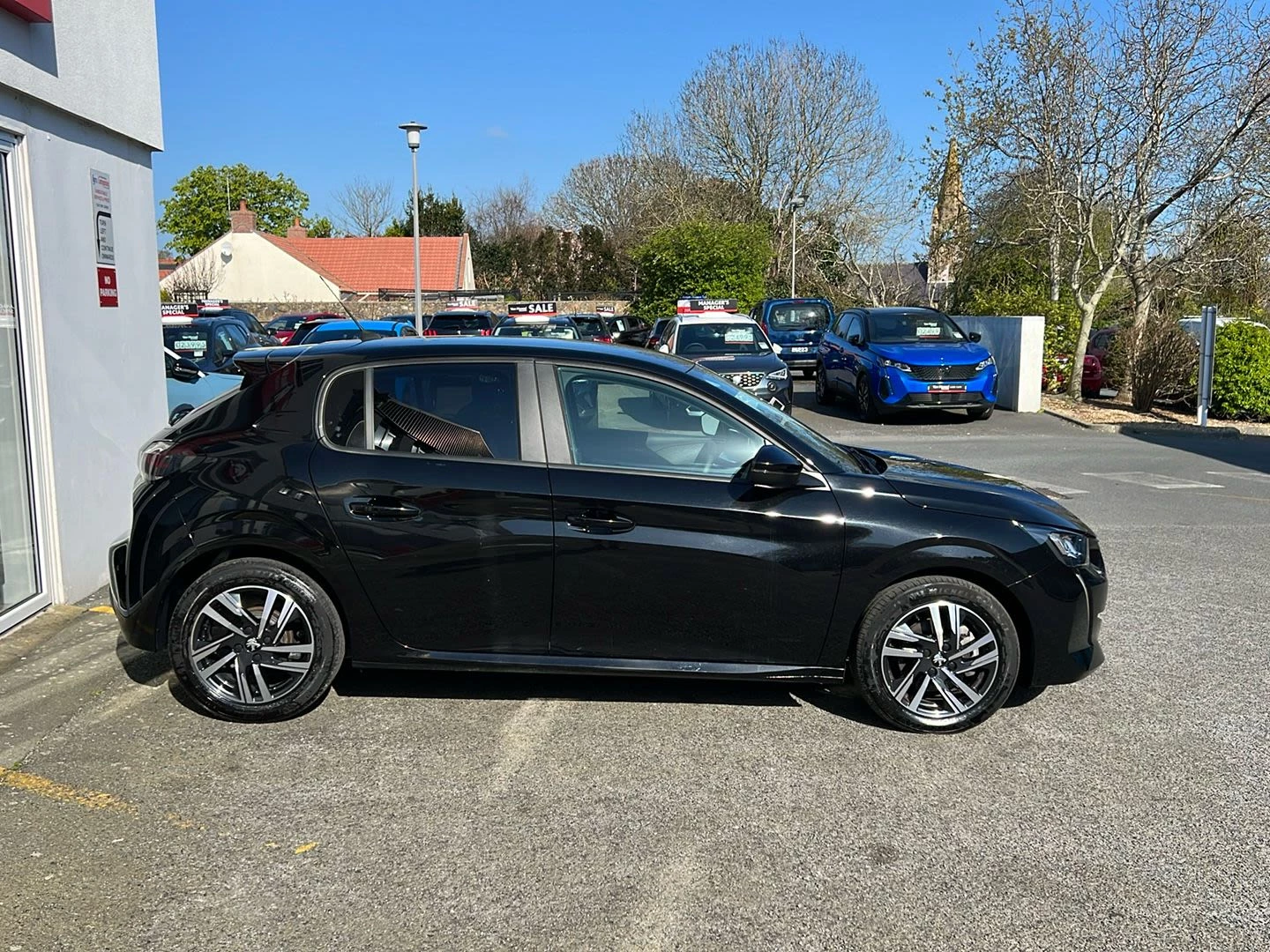 Peugeot 208 1.2 PureTech 100 Active Premium + 5dr