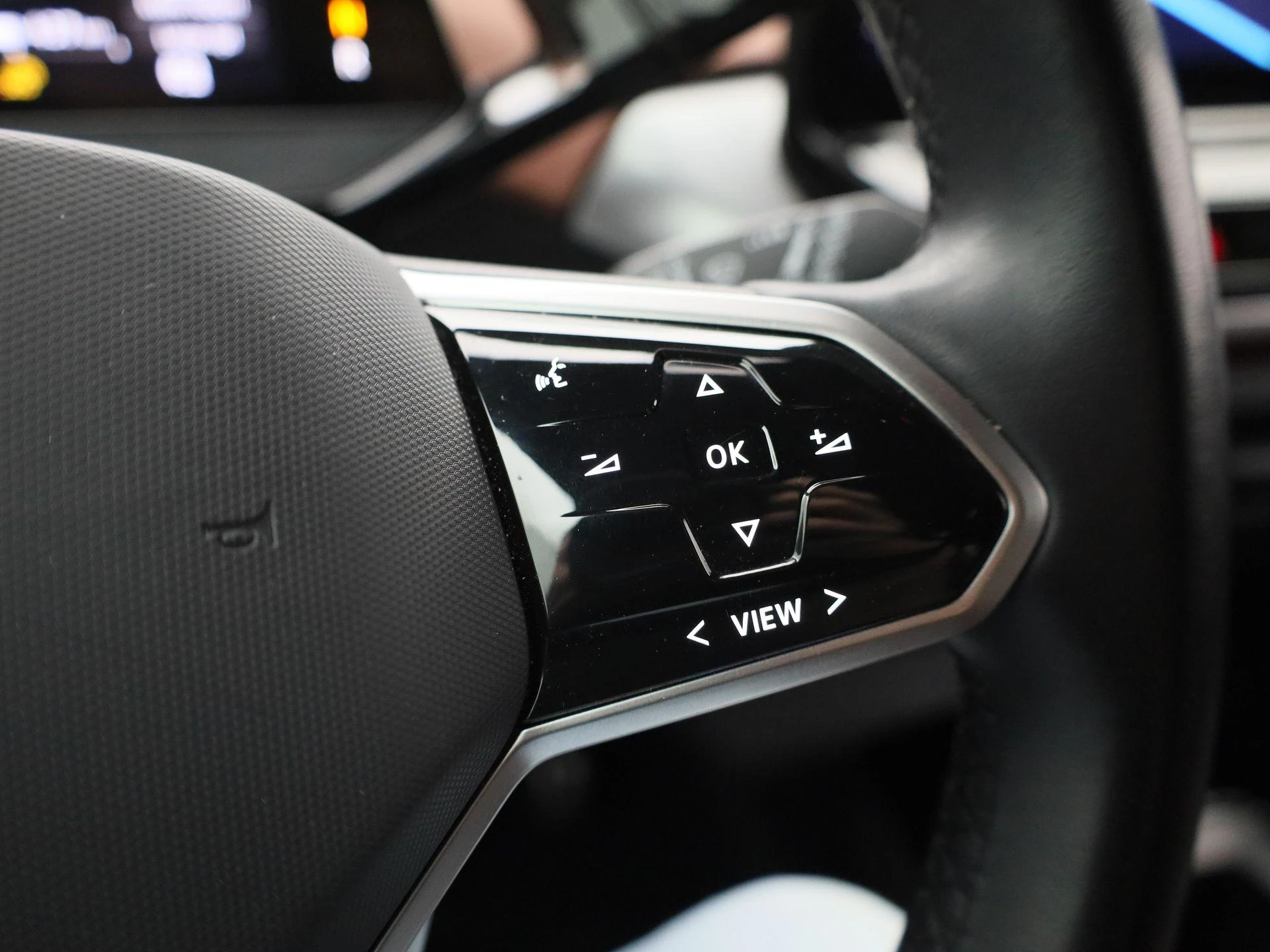 Volkswagen-ID.4-image-18
