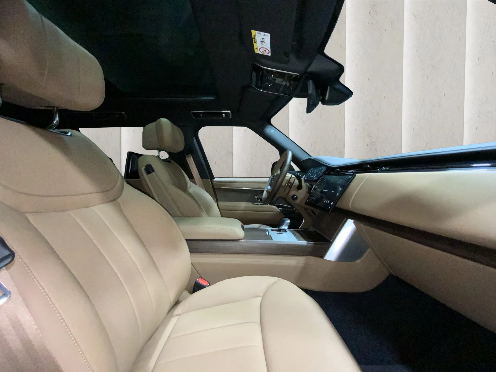Land Rover Range Rover Autobiography P530 LWB 7-Sitzer