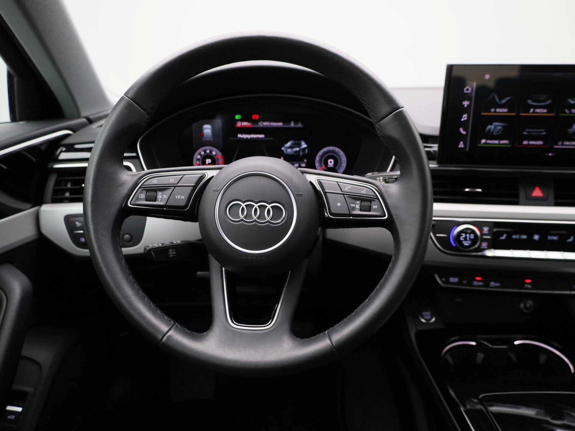 Audi-A4-image-6