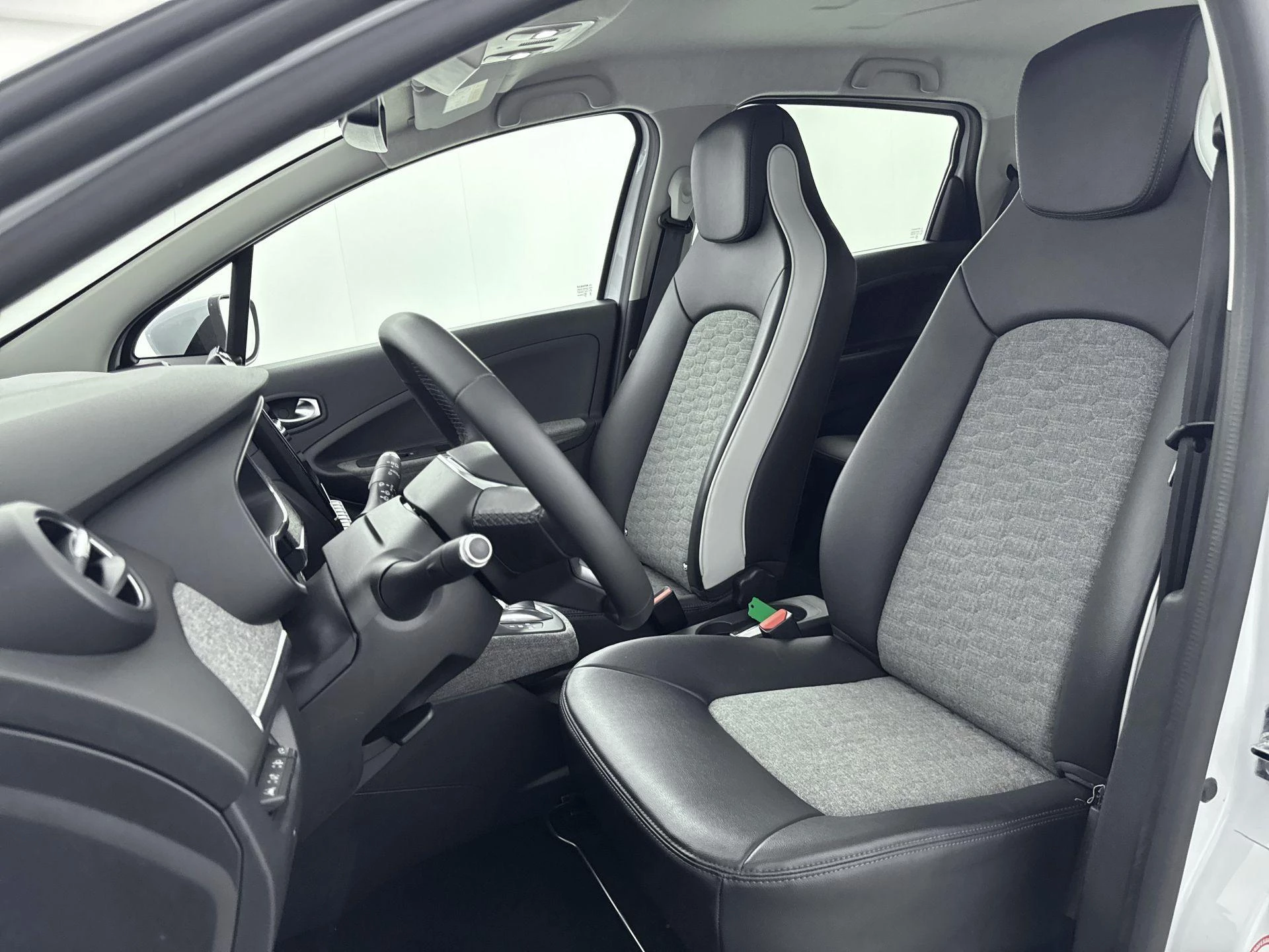 Renault-ZOE-image-23