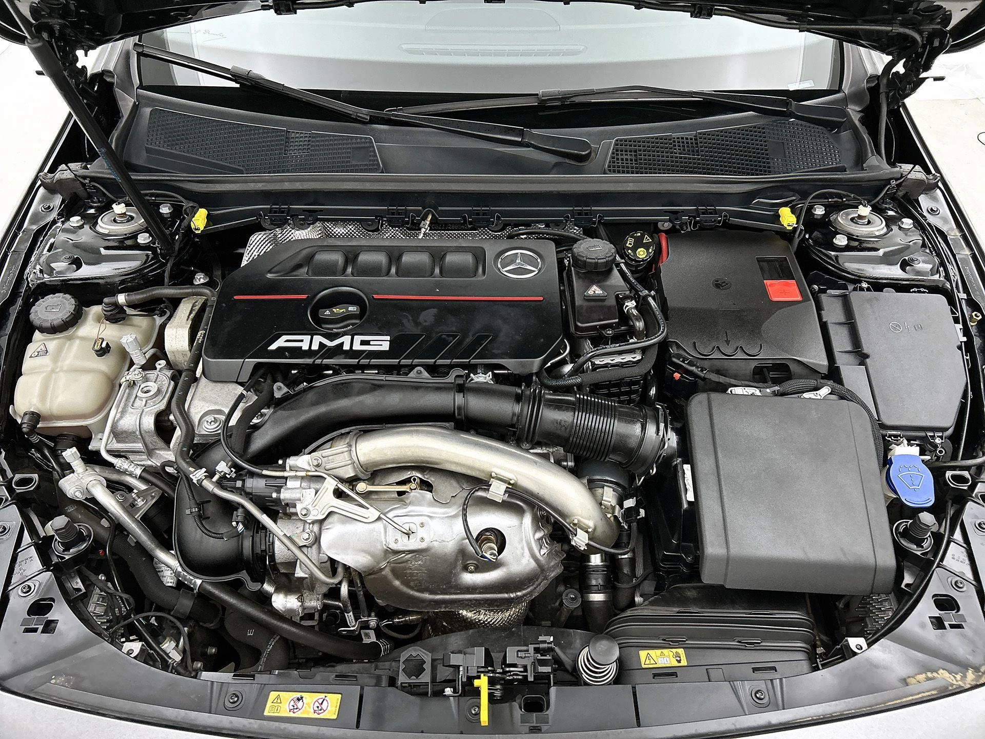 Mercedes-Benz A-Klasse AMG 35 4MATIC Premium Plus