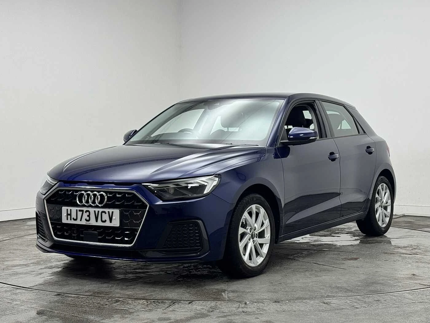 Audi-A1 Sportback-image-35