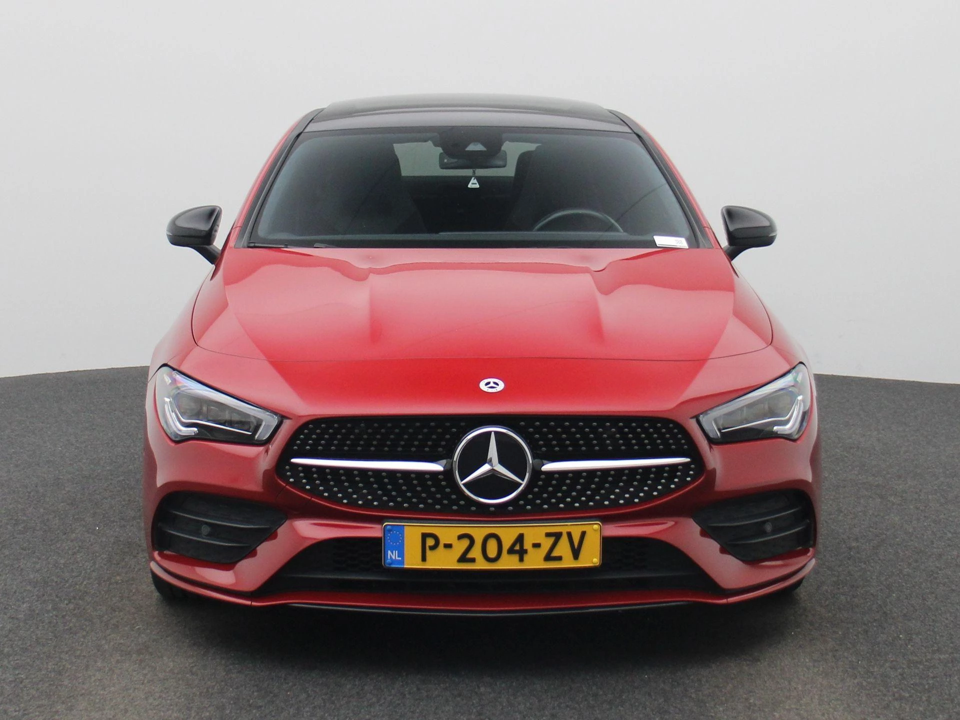 Mercedes-Benz CLA 200 Business Solution AMG