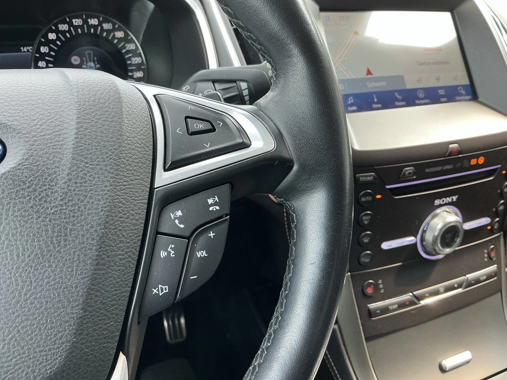 Ford S-Max Vignale BUSINESSPKT*LRH*RFK*GETÖNTES: