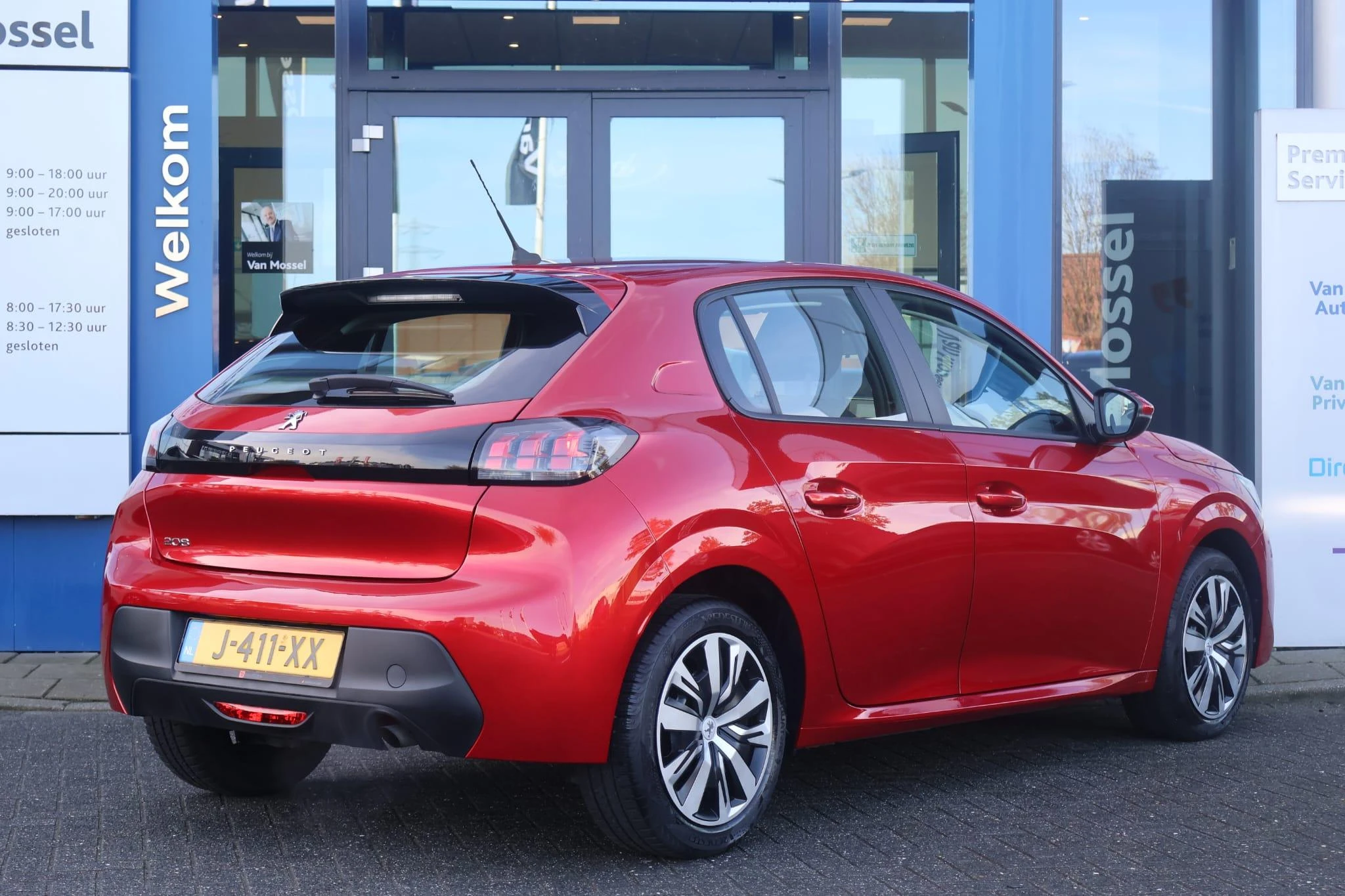 Peugeot-208-image-4