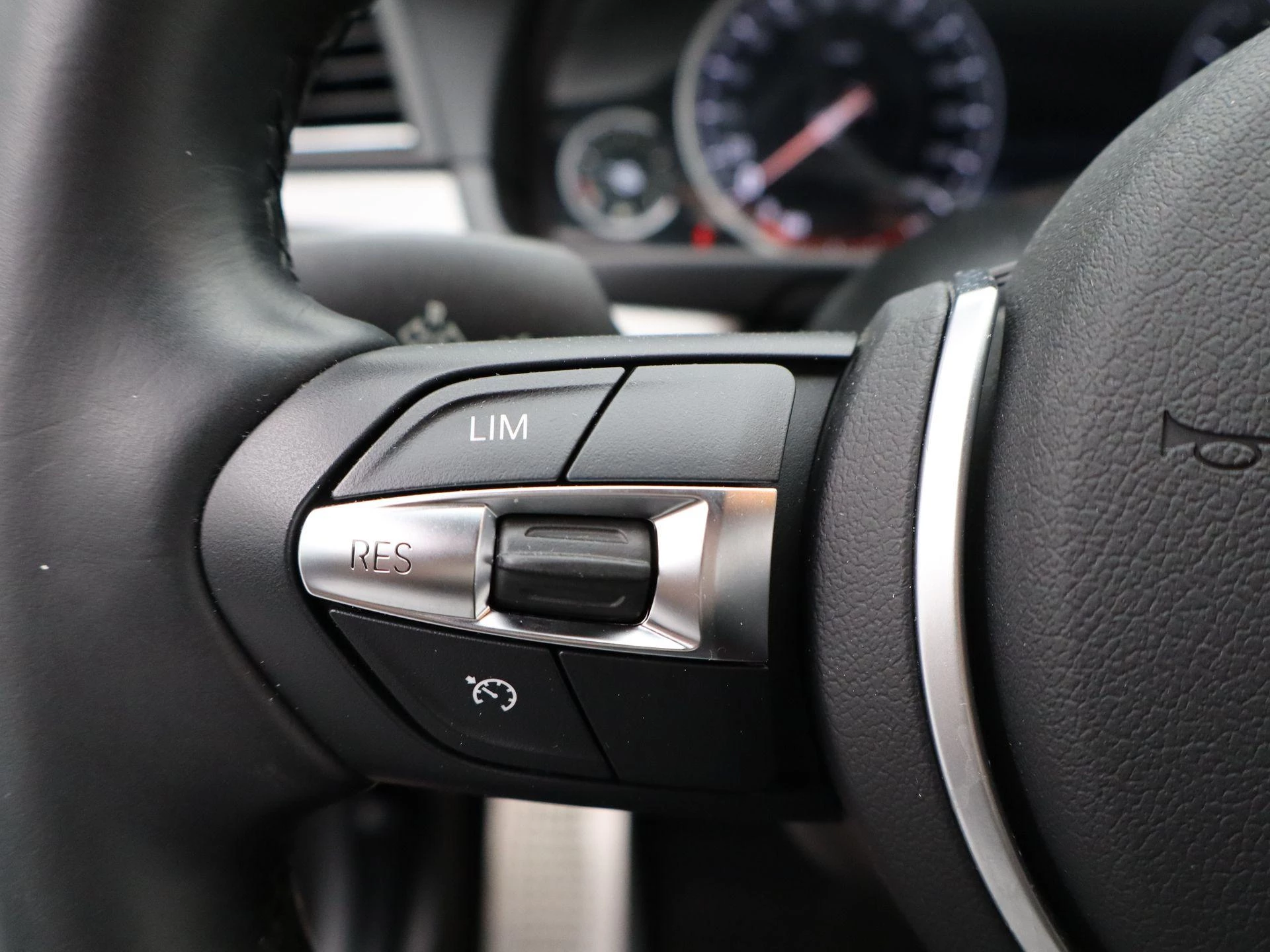 BMW-5 Serie-image-35