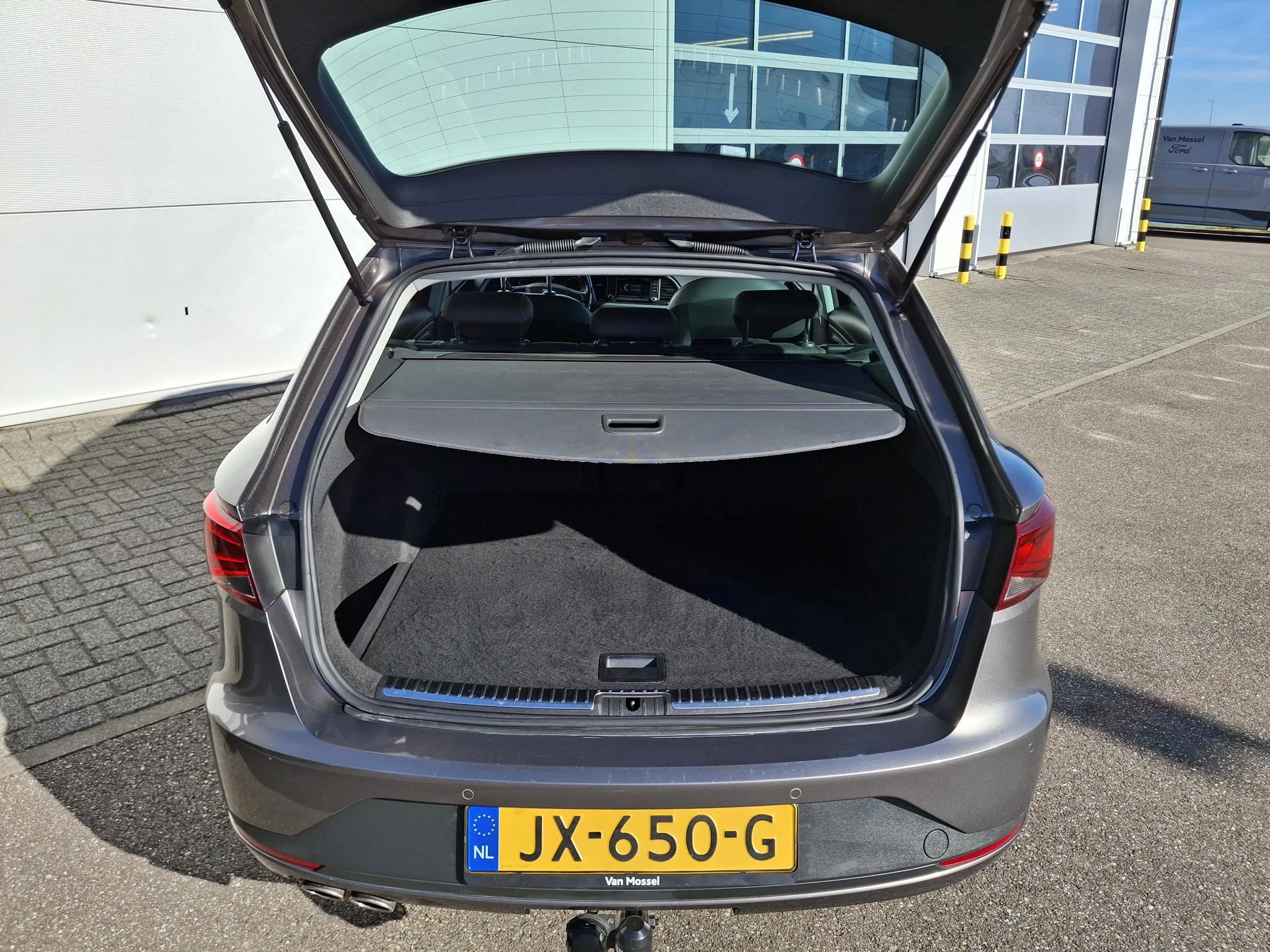 SEAT-Leon-image-9
