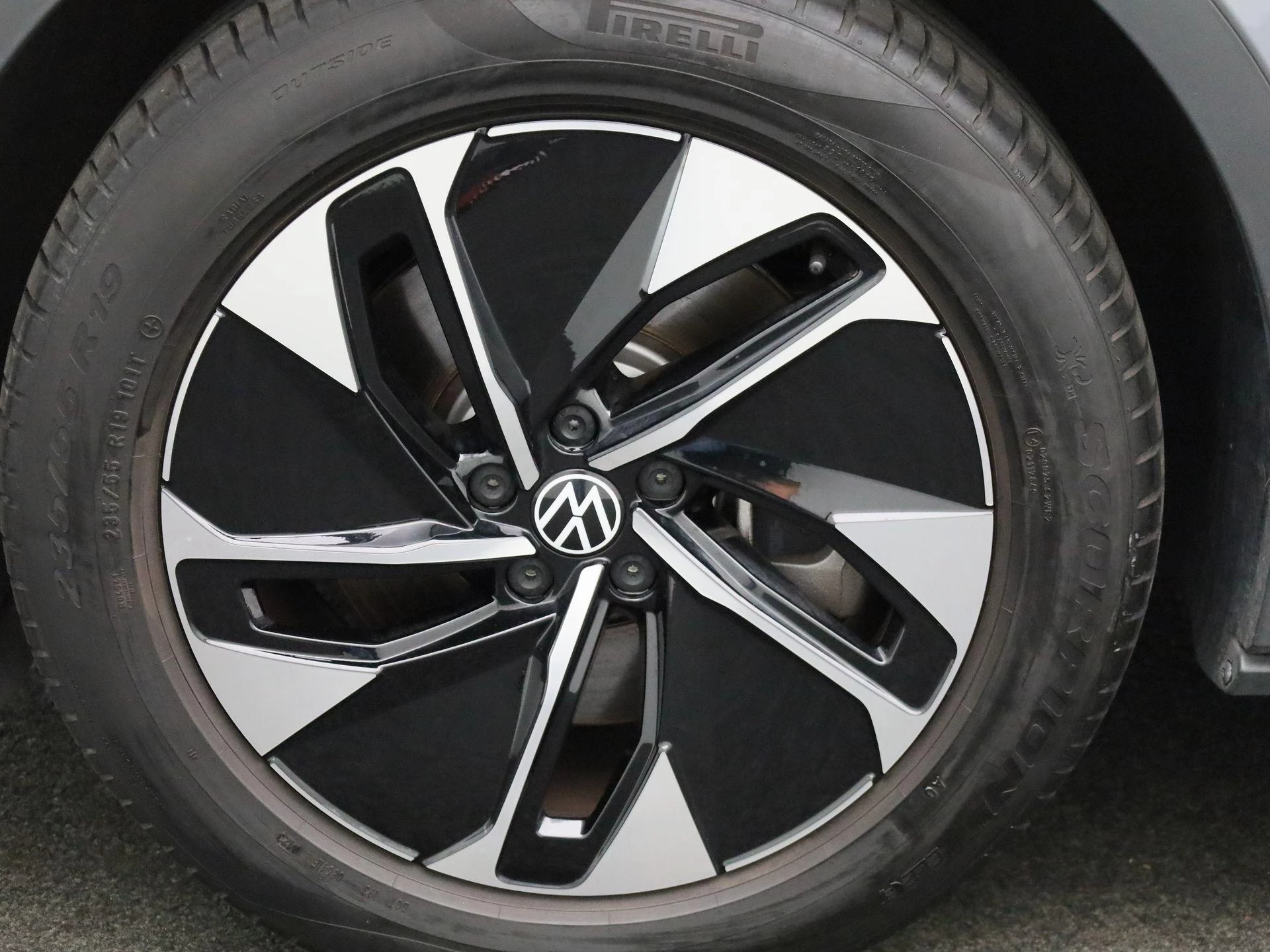 Volkswagen-ID.5-image-13