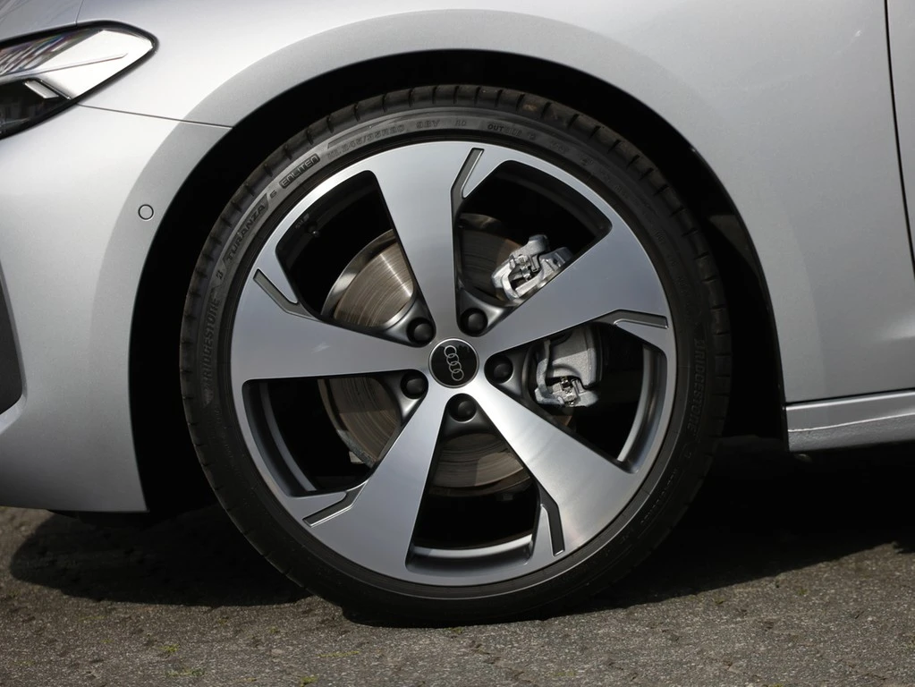 Audi-A5-image-4