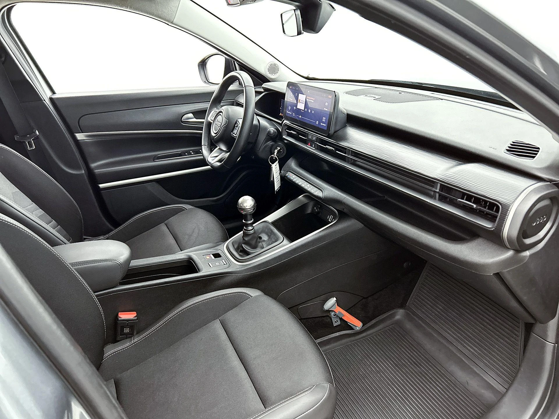 Jeep-Avenger-image-22