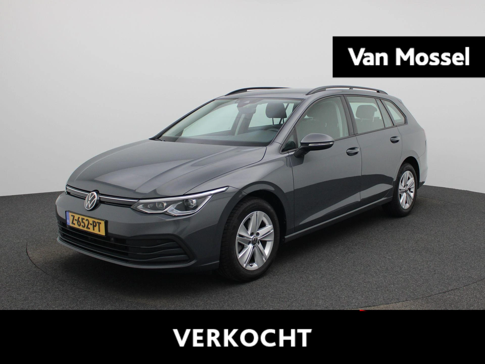 Volkswagen-Golf-image-0