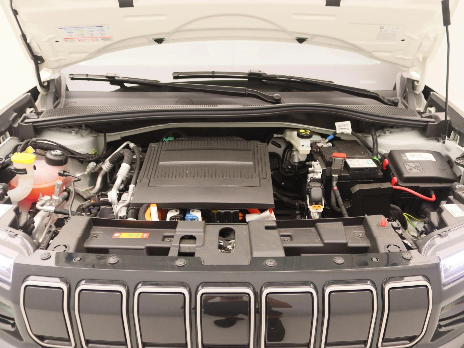 Jeep-Avenger-image-24