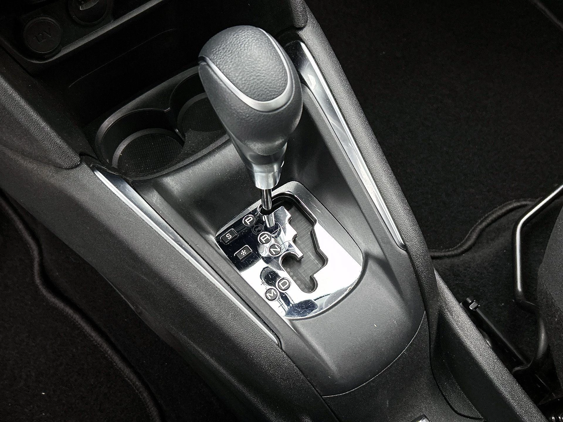 Peugeot-208-image-20