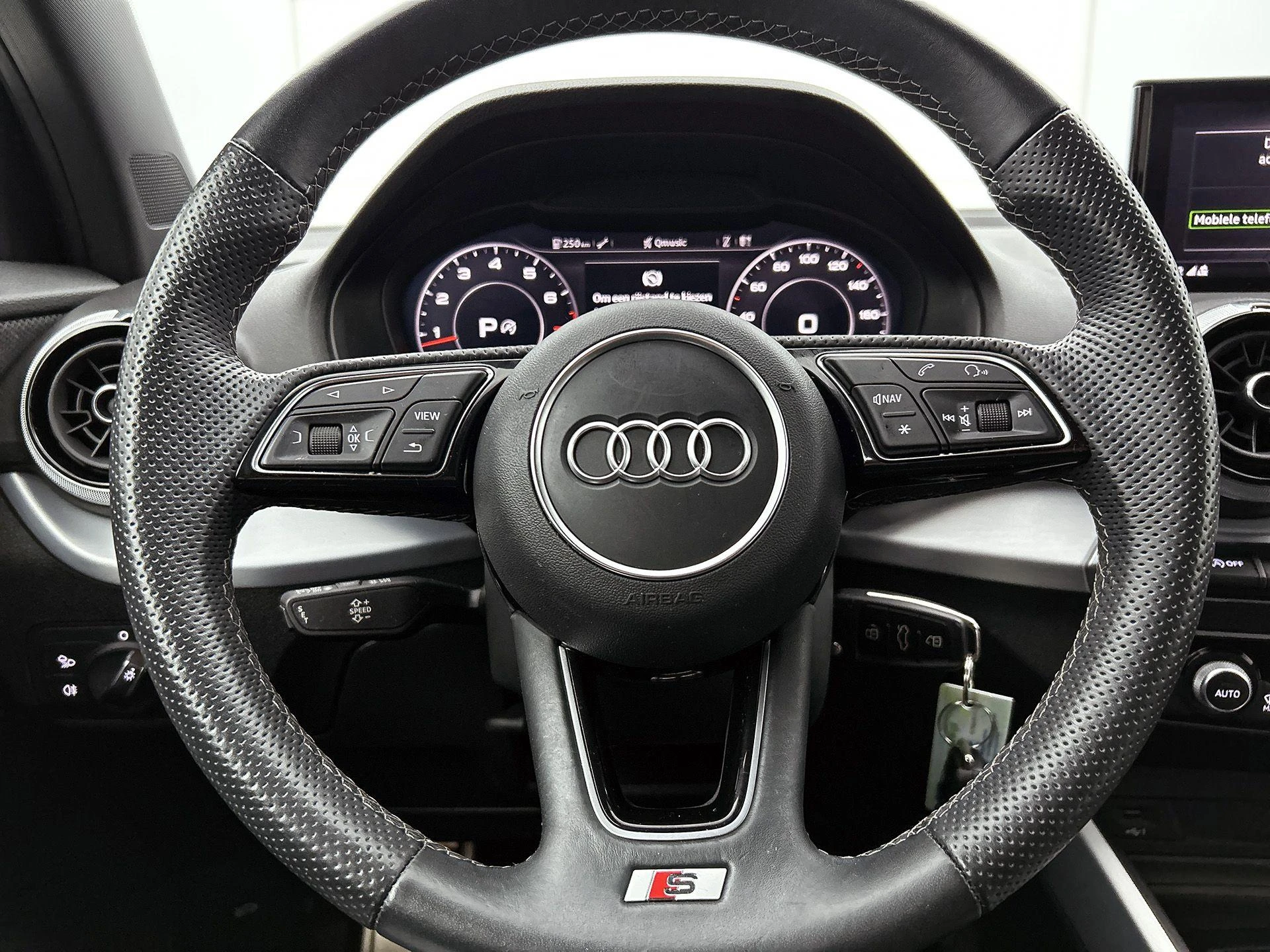 Audi-Q2-image-12