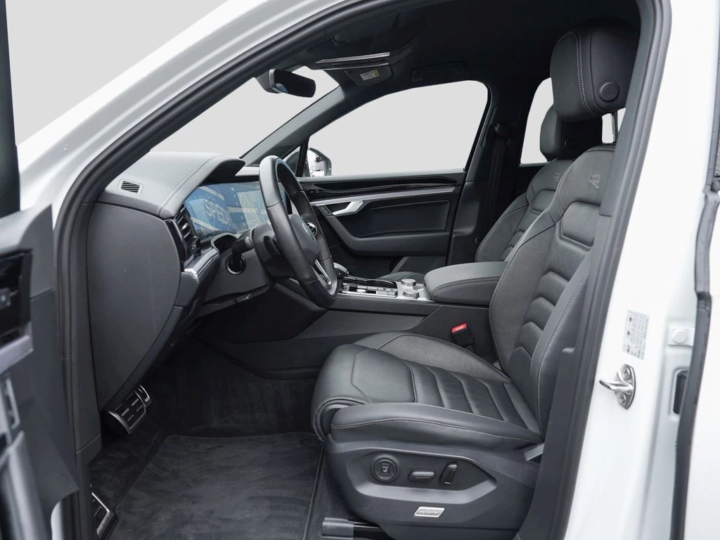 Volkswagen Touareg 3.0 TDI DSG 4Motion R-Line *AHK*IQ-Light*Luftfederung*360°-Kamera*Navi*App-Connect*ACC*Black