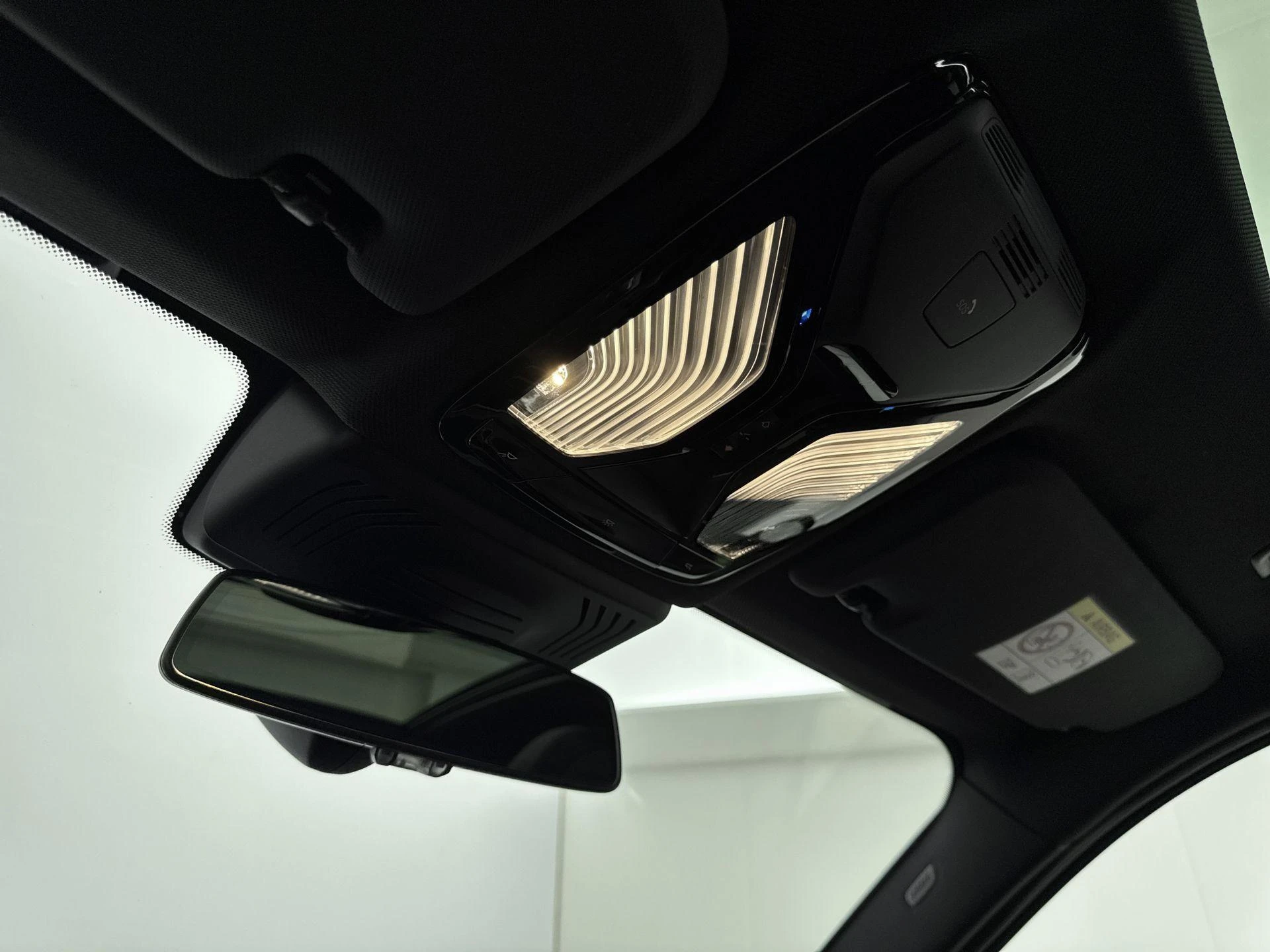 BMW-iX3-image-26