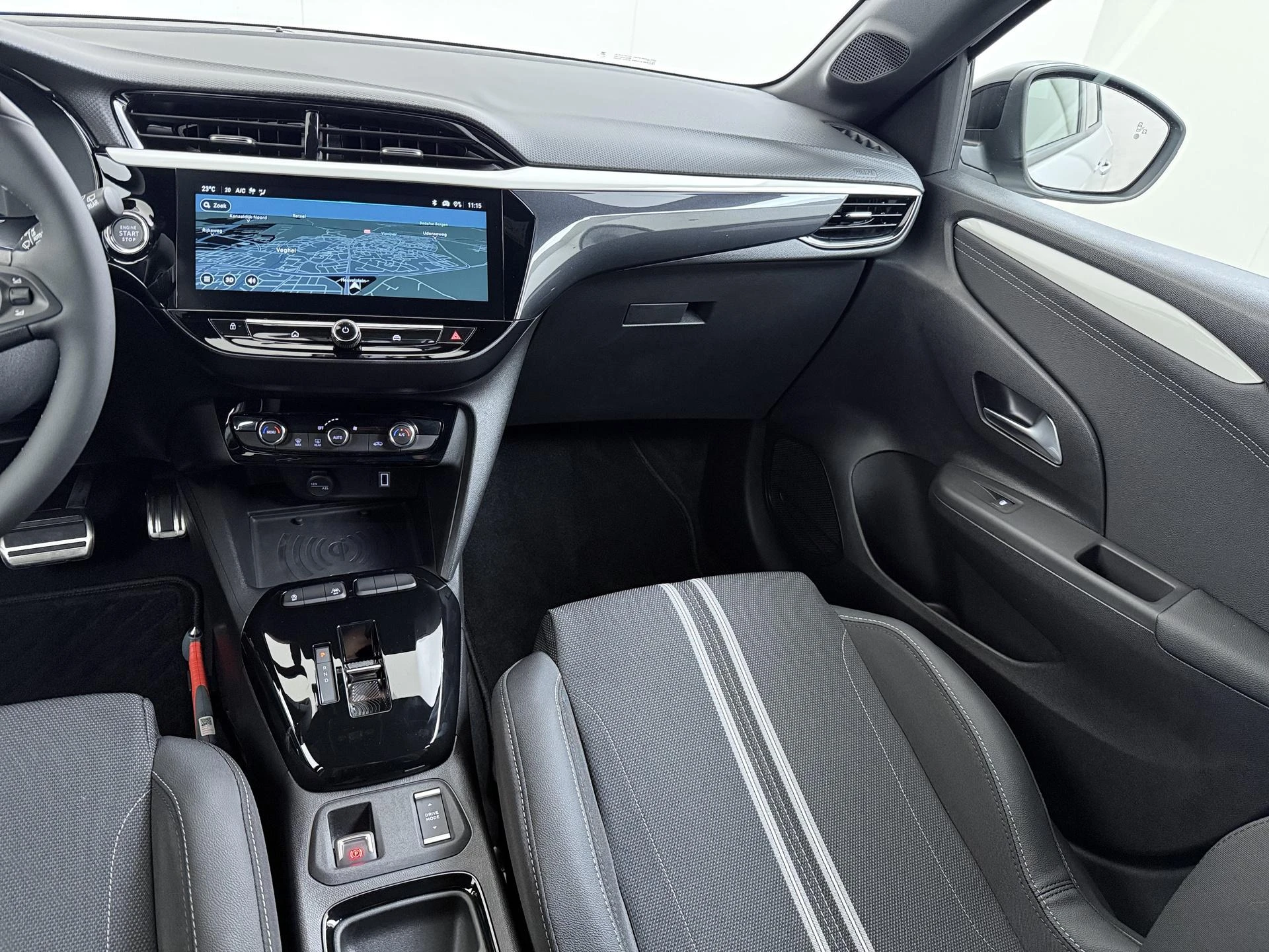Opel-Corsa-image-19
