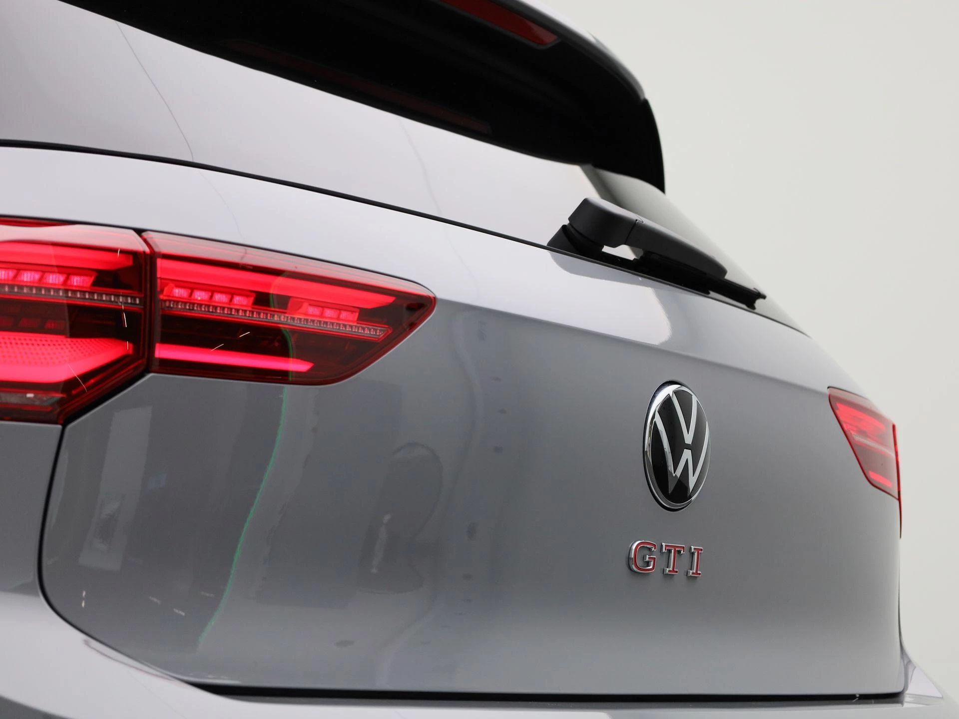 Volkswagen-Golf-image-45