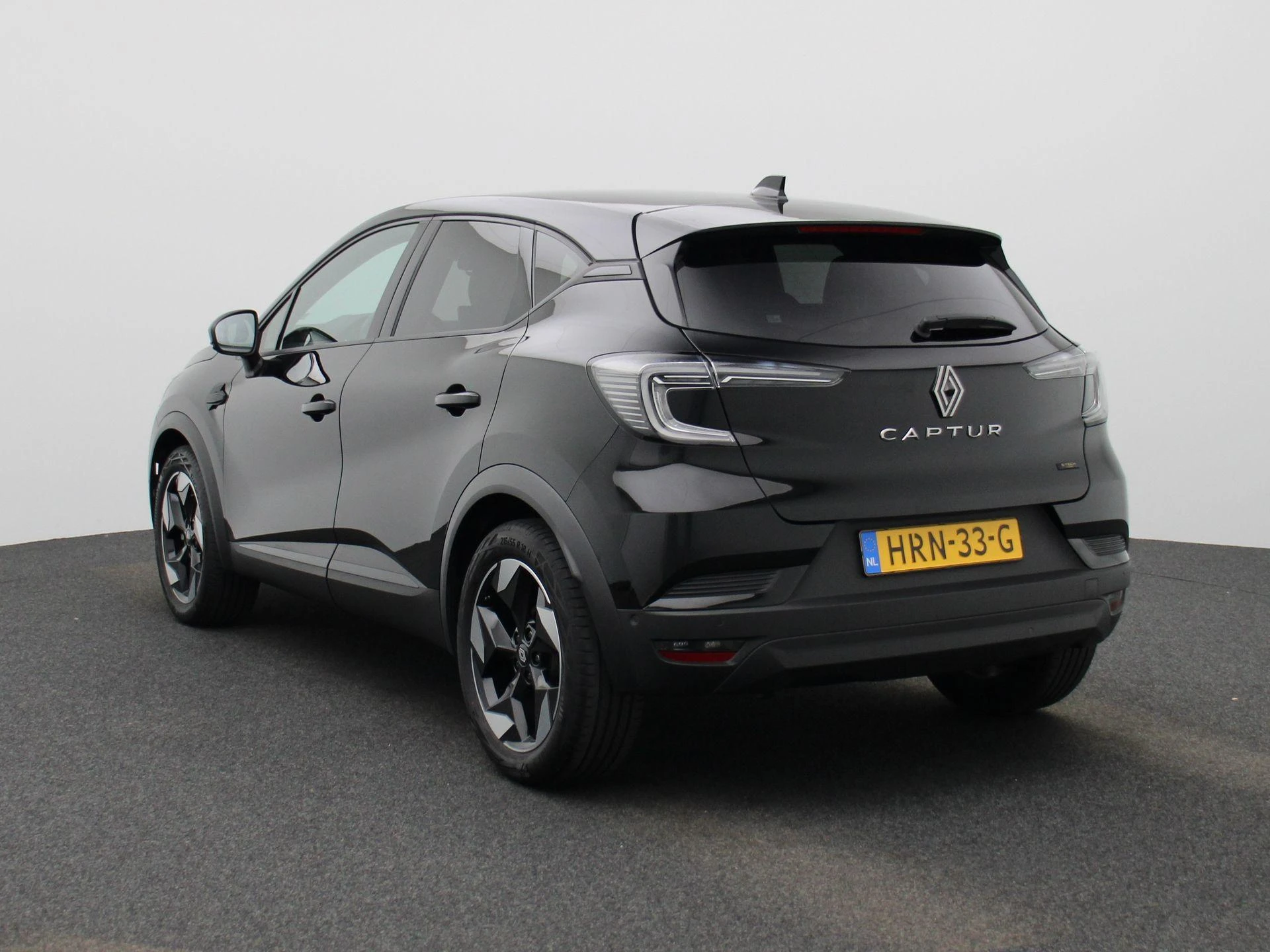 Renault-Captur-image-1
