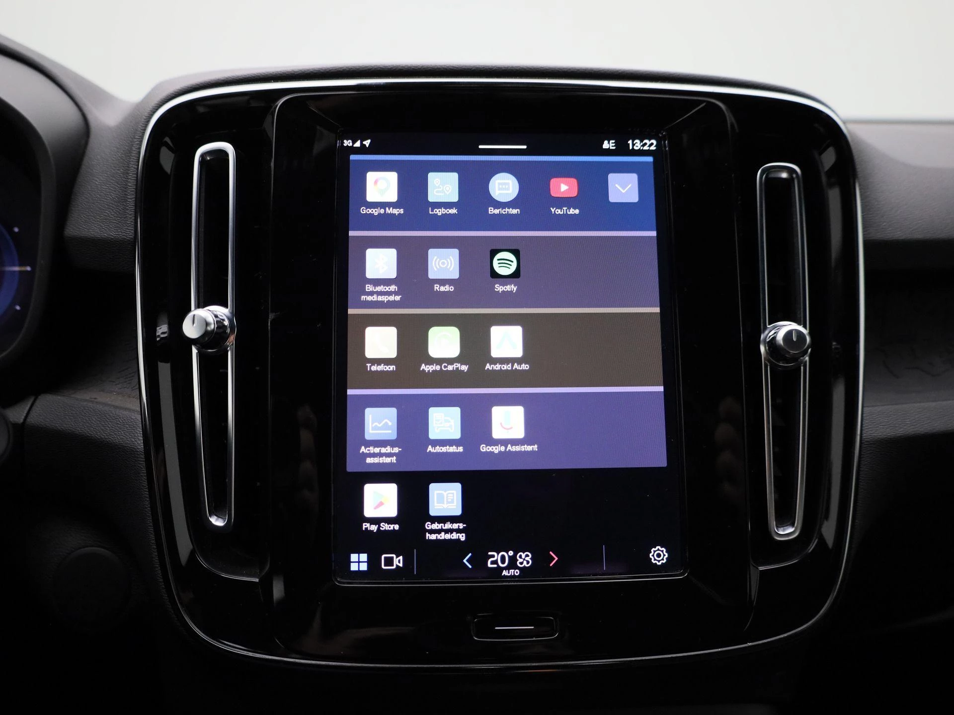 Volvo XC40 Recharge Core