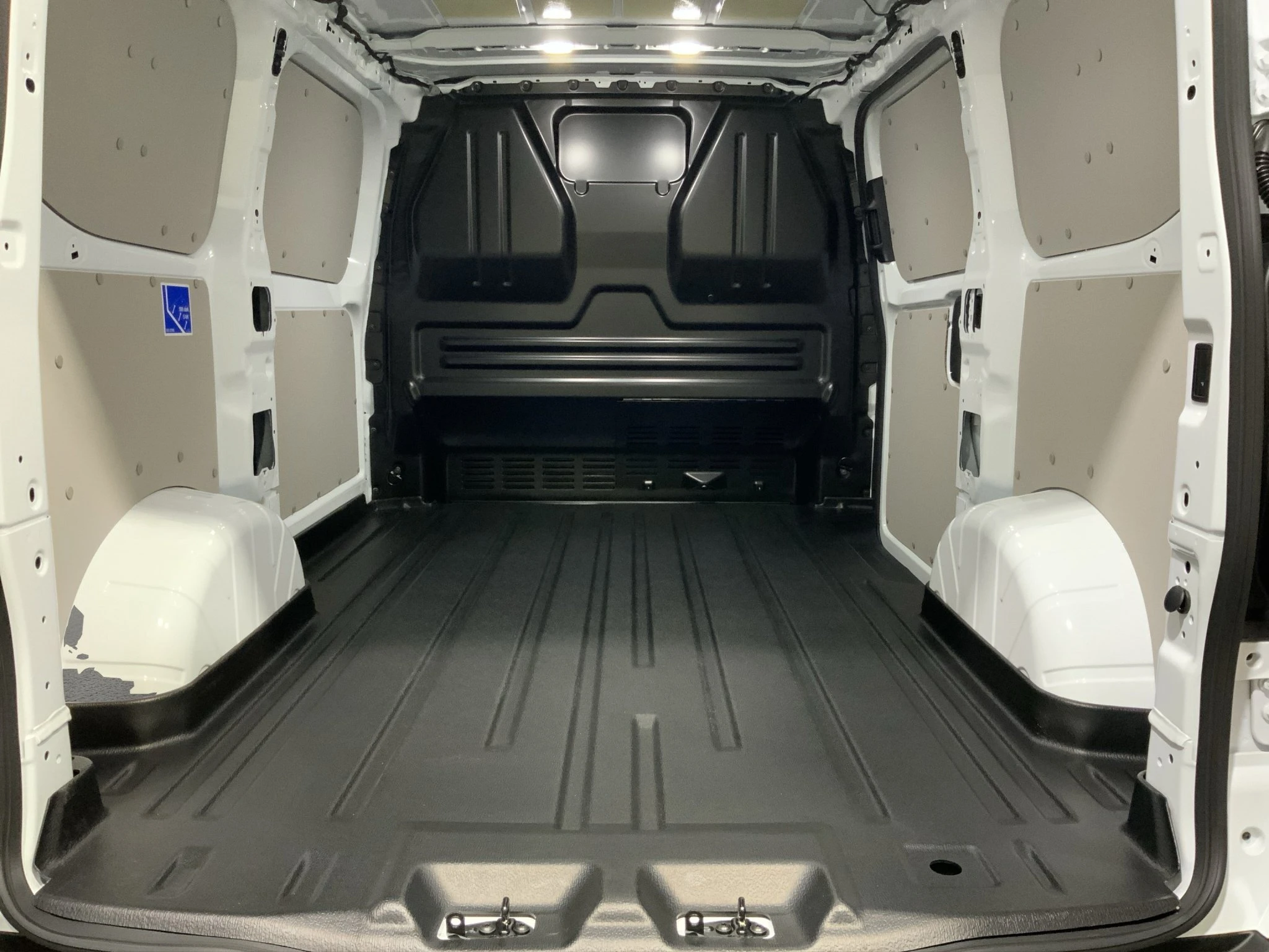 Ford-Transit Custom-image-15