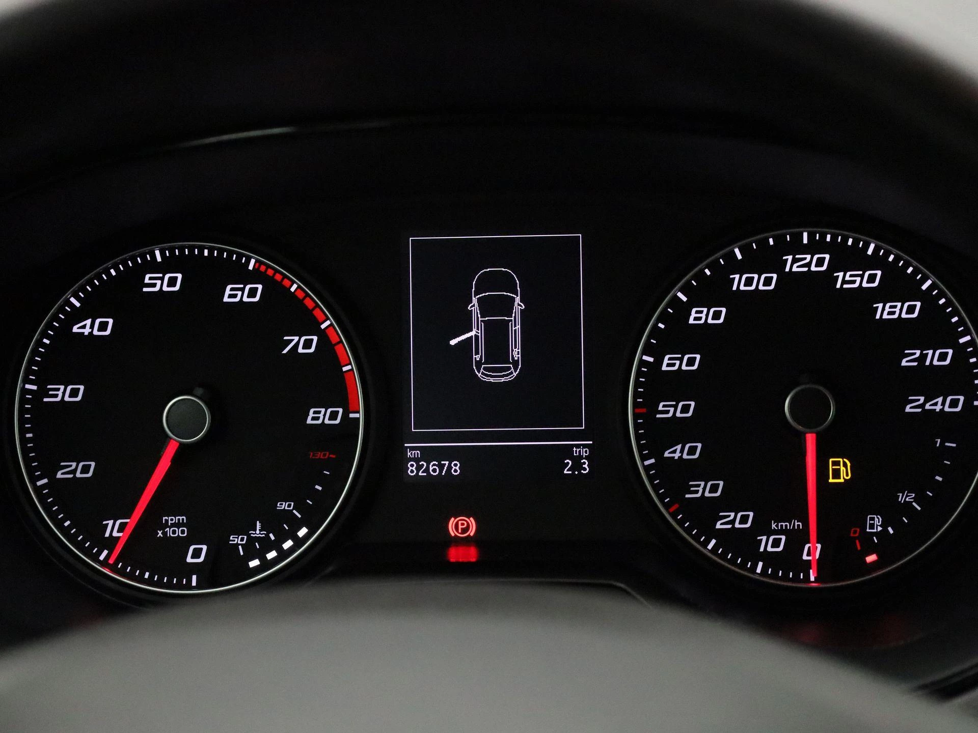 SEAT-Arona-image-7