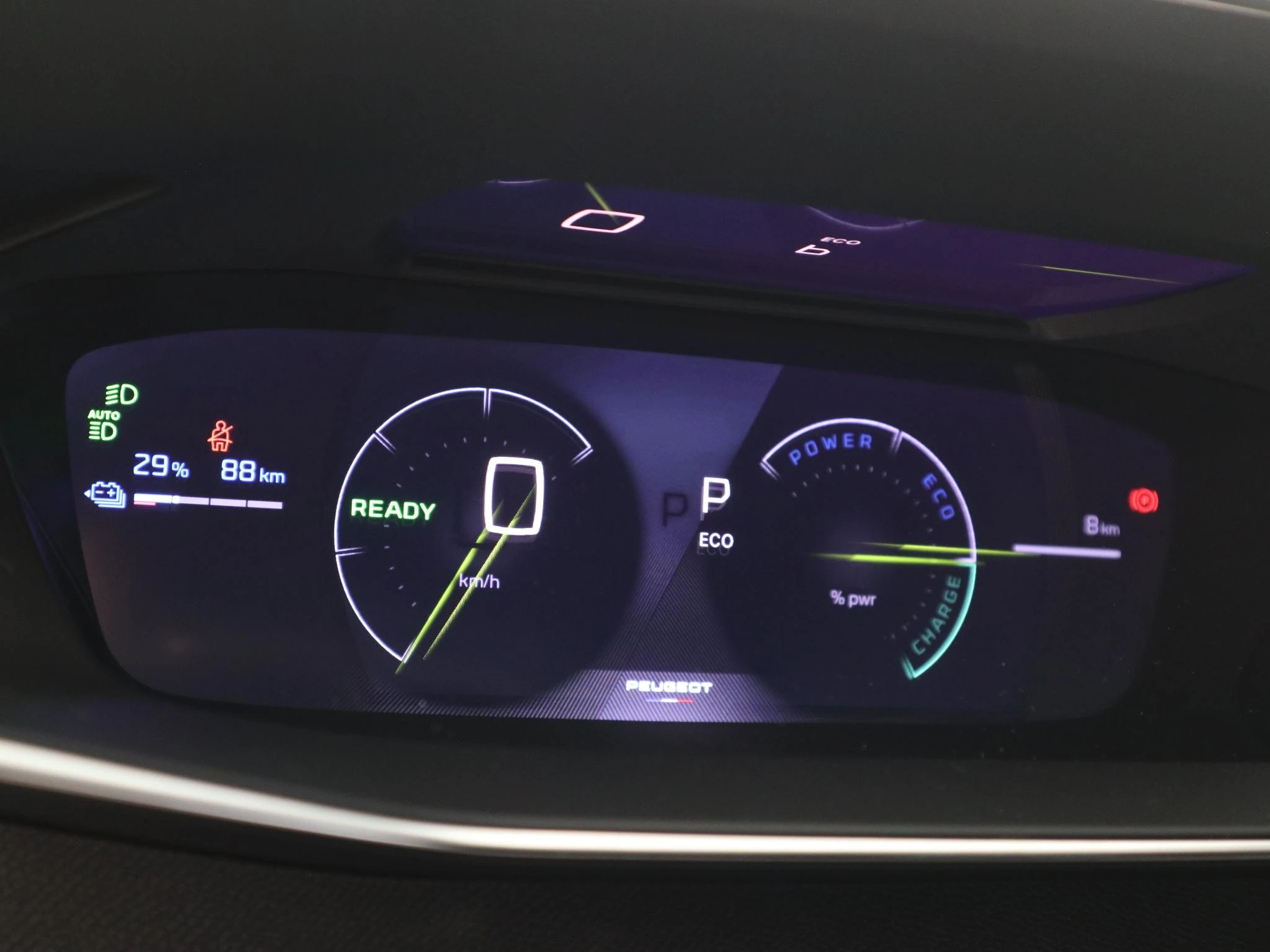 Peugeot-208-image-16