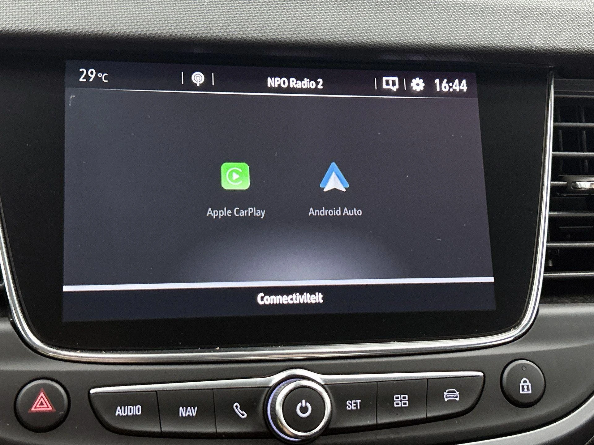 Opel-Crossland X-image-15