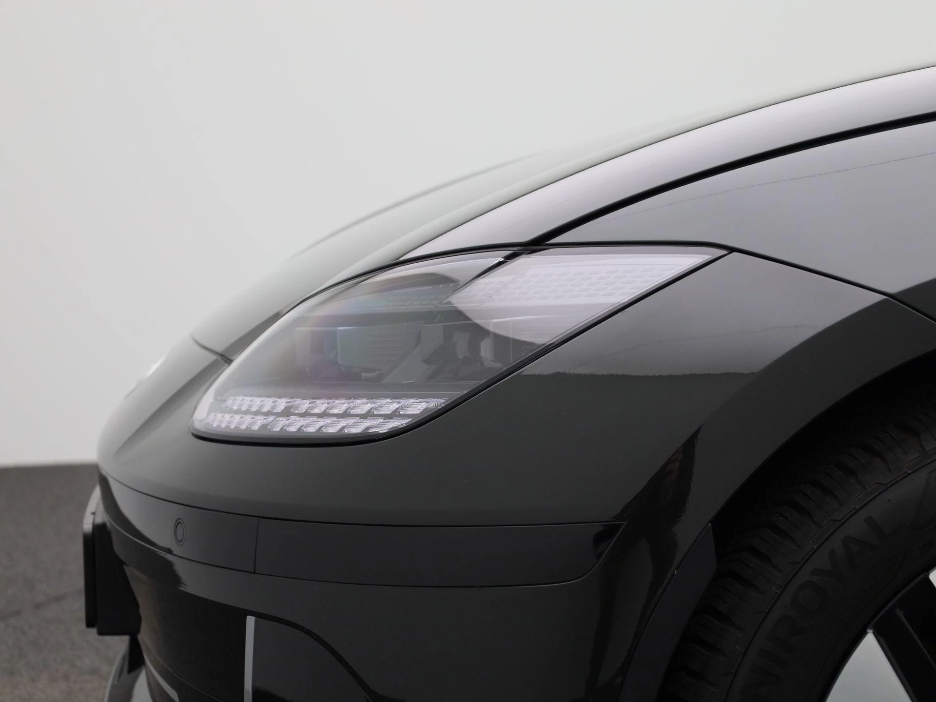 Hyundai-IONIQ 6-image-14