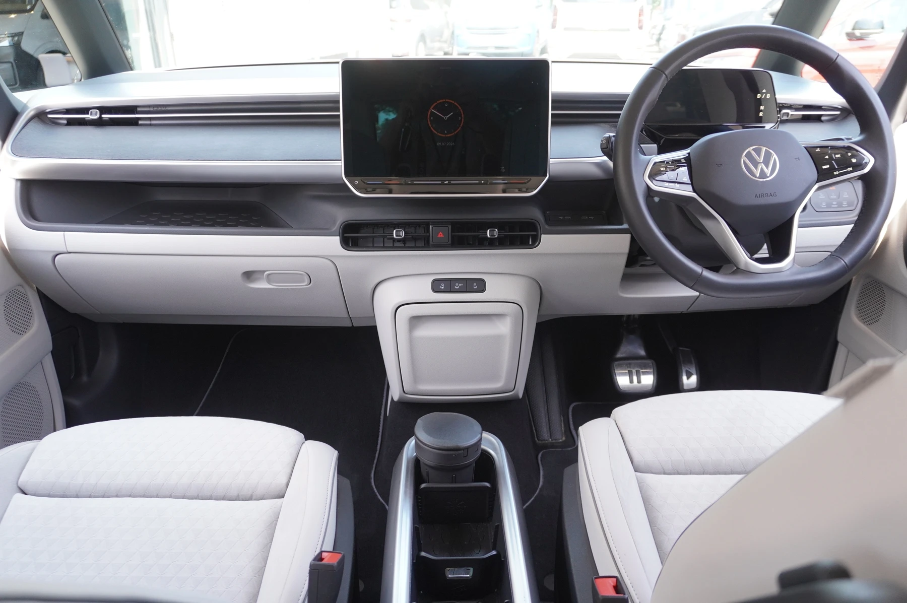 Volkswagen-ID. Buzz-image-7