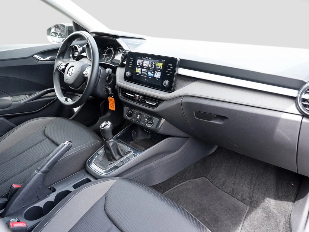 Škoda Fabia 1,0 Ambition Tour,Klima,LED,Sitzheizung ALU,Park Pilot hinten