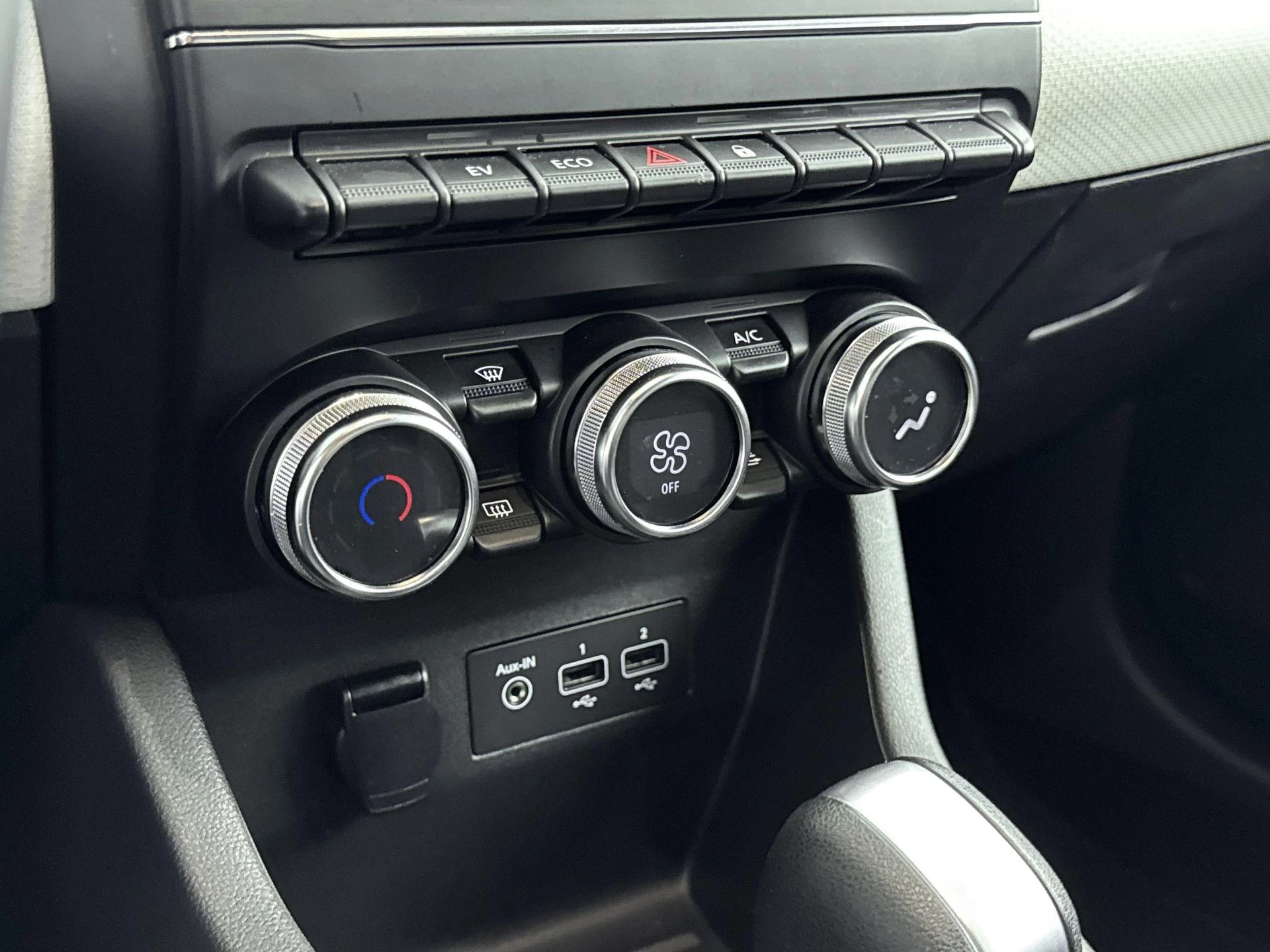 Renault Clio 1.6 E-Tech Hybrid 140Pk Business Zen