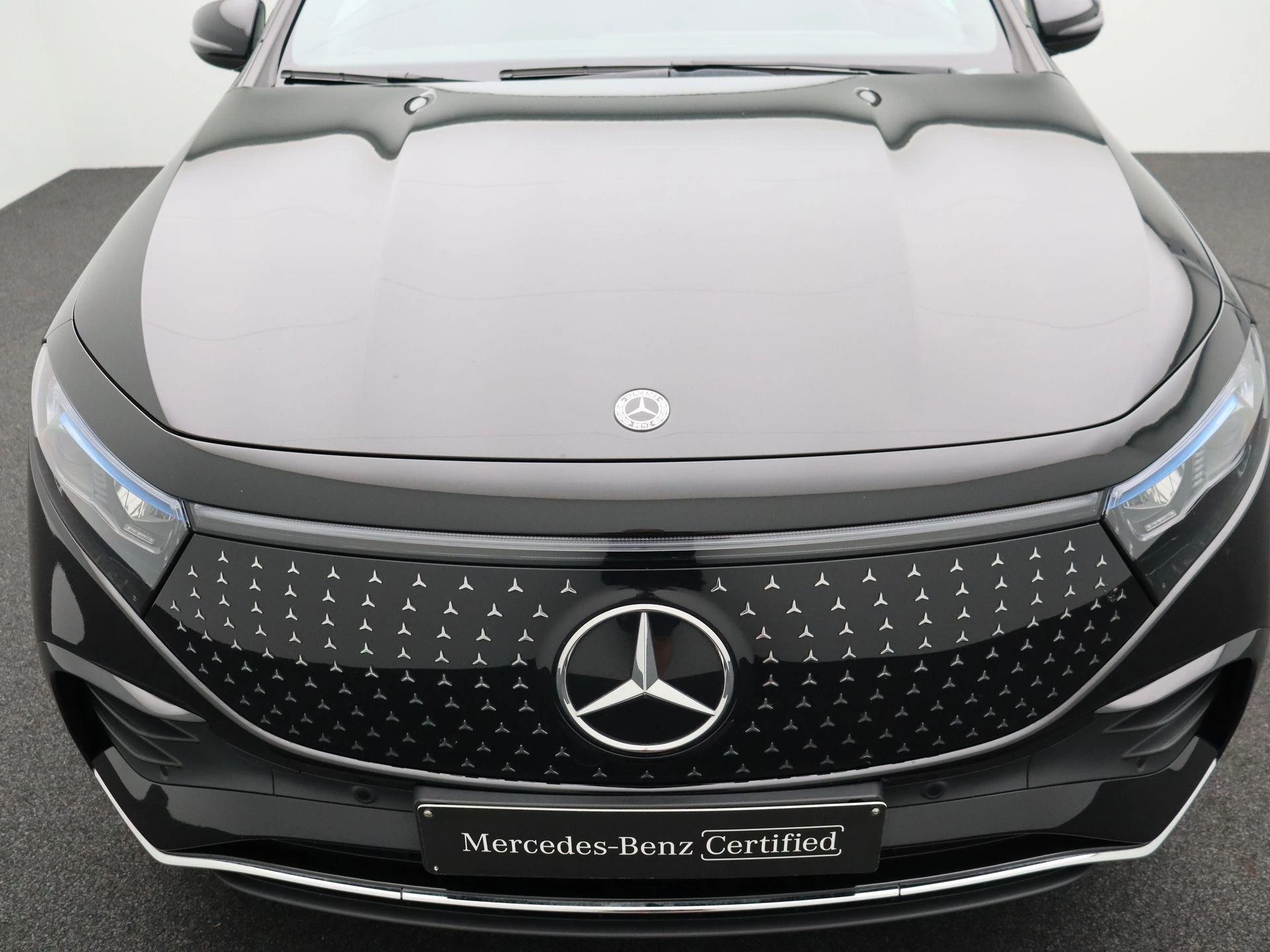 Mercedes-Benz EQA 250+ AMG Line + PANORAMISCH DAK + CARPLAY + CAMERA +
