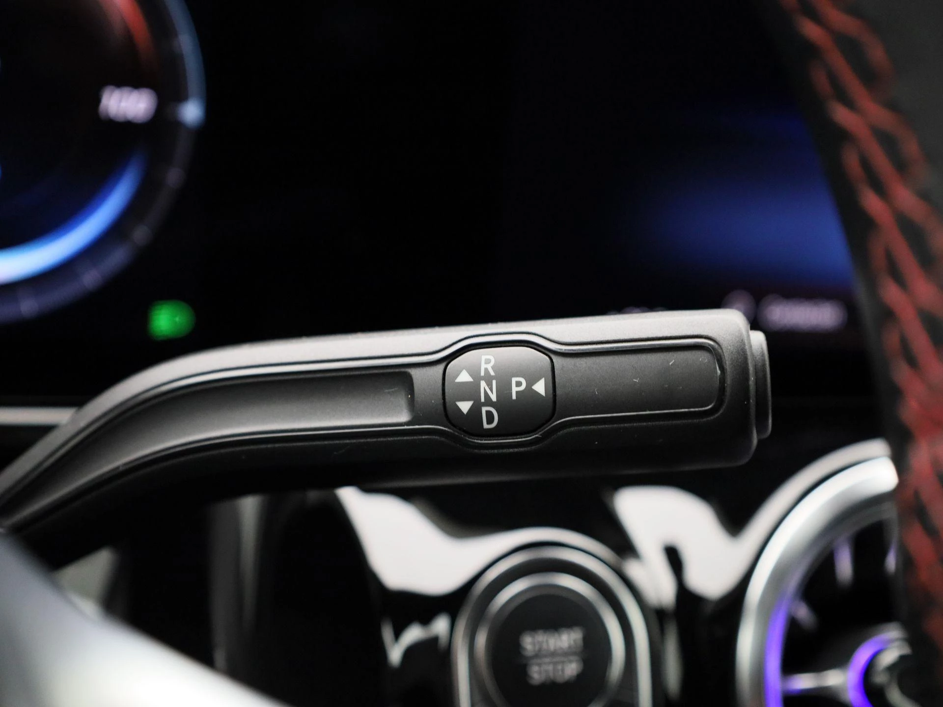 Mercedes-Benz-EQA-image-23