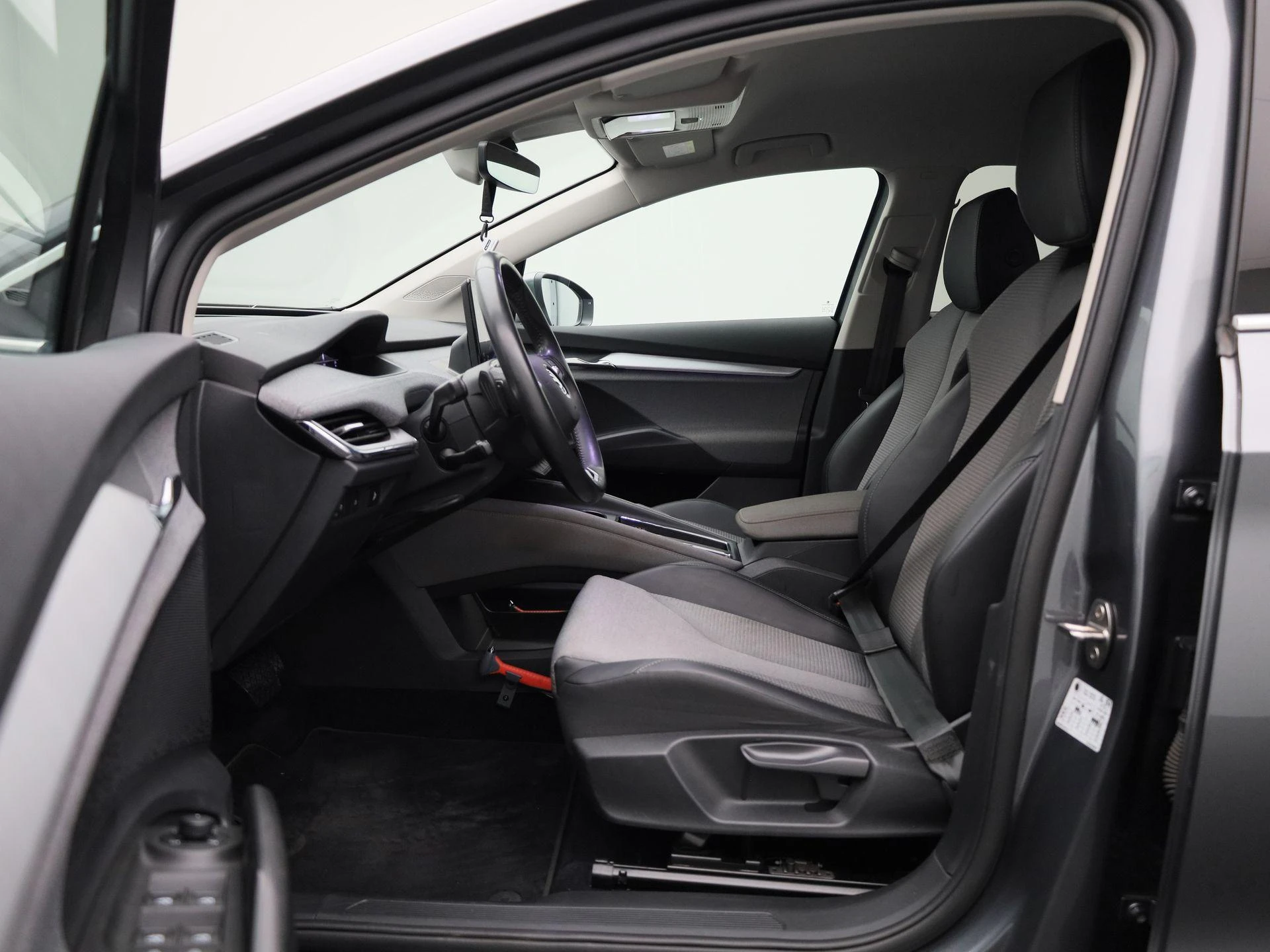 Škoda-Enyaq iV-image-10