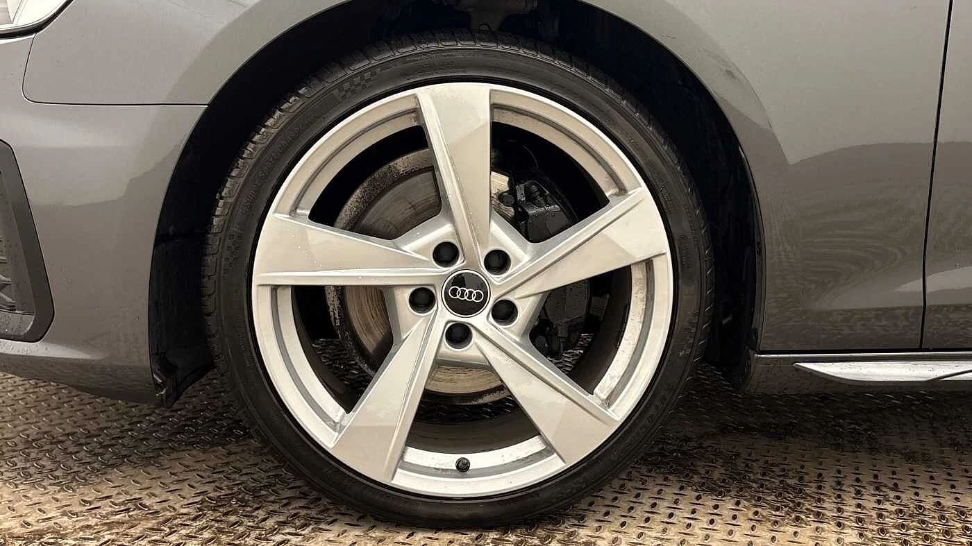 Audi-A4-image-30