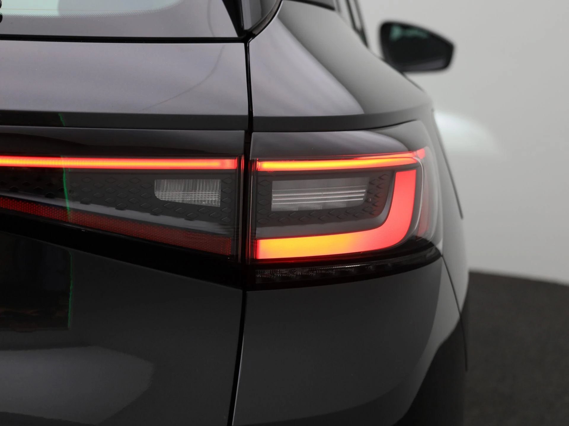 Volkswagen-ID.4-image-37