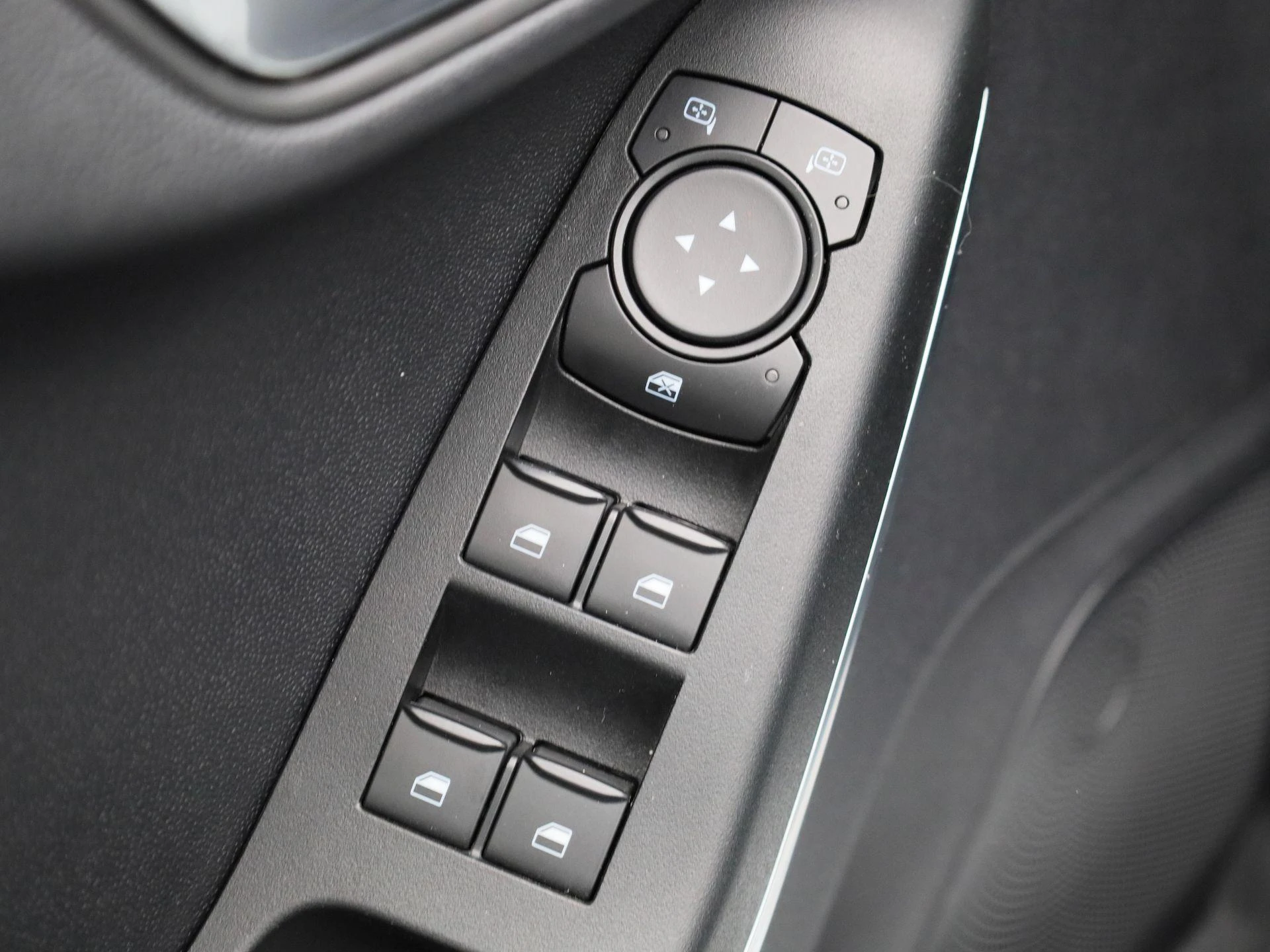 Ford-Fiesta-image-27