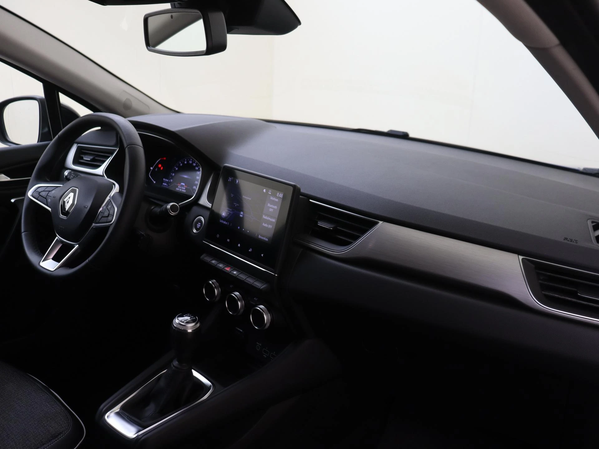 Renault-Captur-image-4