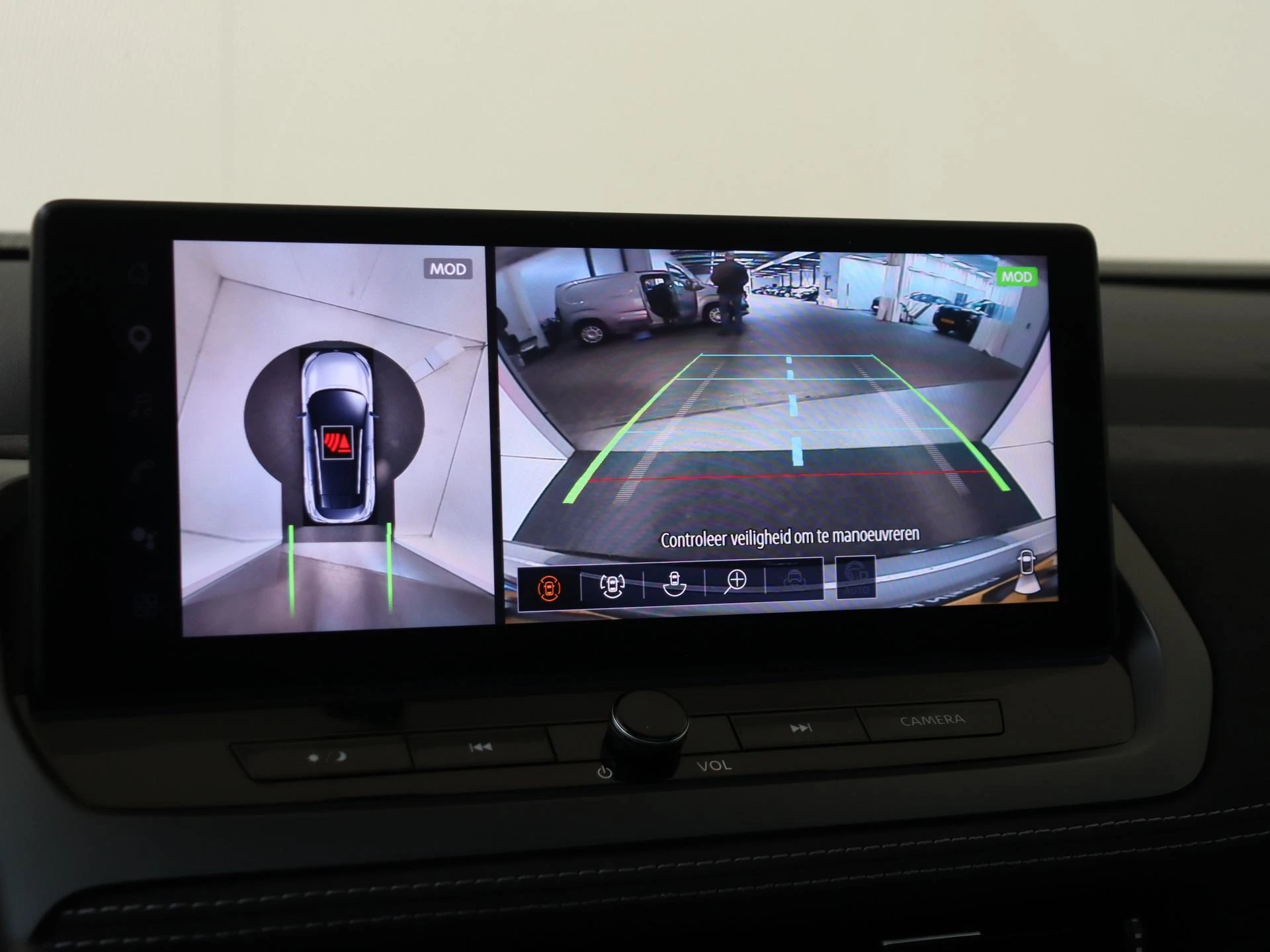 Nissan-QASHQAI-image-17