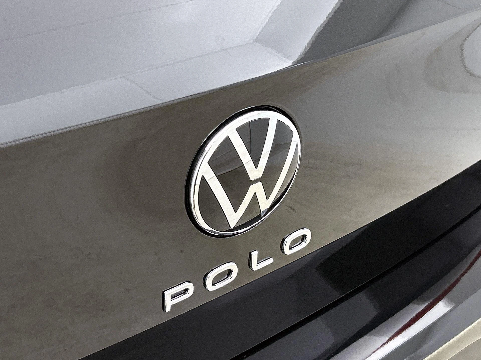 Volkswagen-Polo-image-21