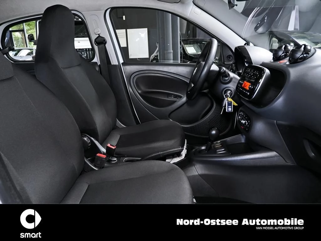smart Forfour EQ COOL & AUDIO SITZHZG TEMPO LED