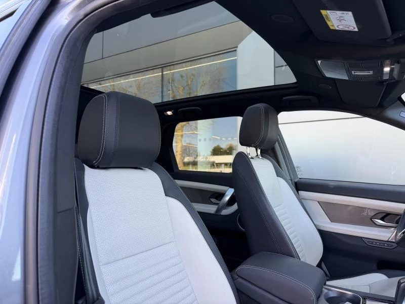 Land Rover-Discovery Sport-image-23