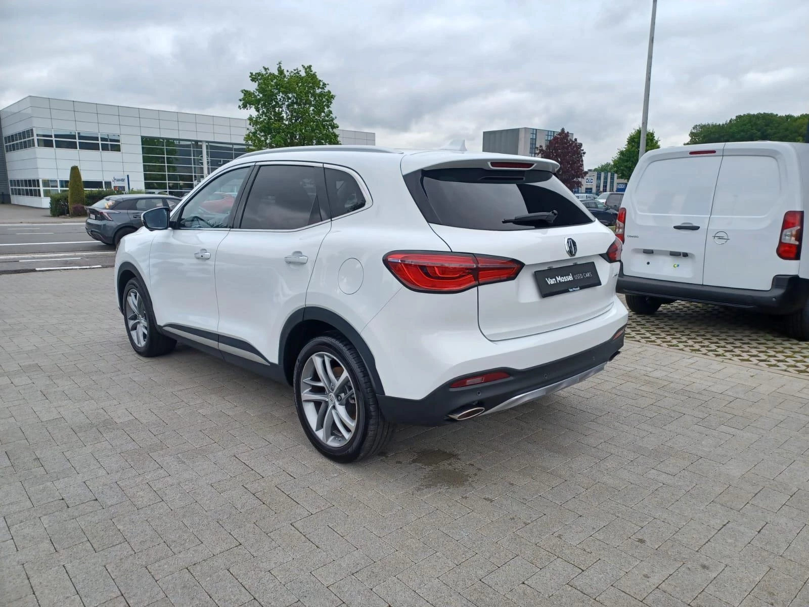 MG-EHS-image-7