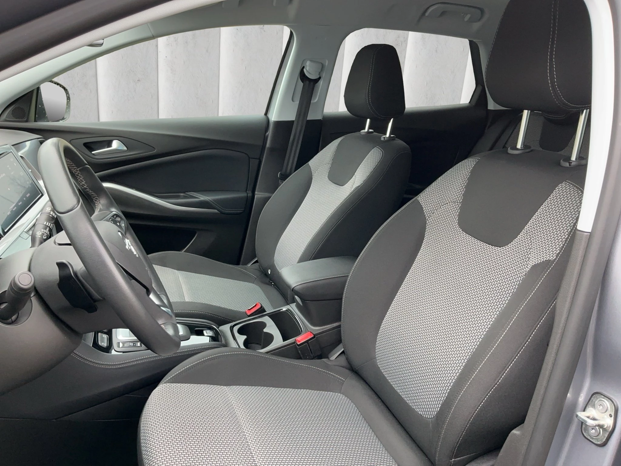 Opel-Grandland-image-9